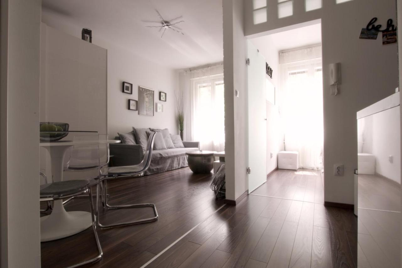 Standard Apartment By Hi5 - Nagymezo 11 Budapest Exterior photo