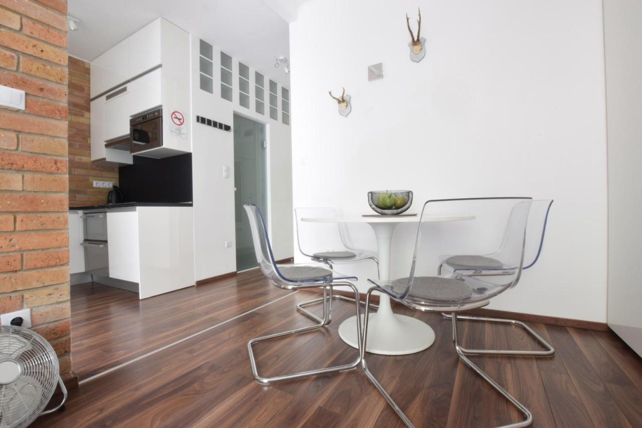 Standard Apartment By Hi5 - Nagymezo 11 Budapest Exterior photo
