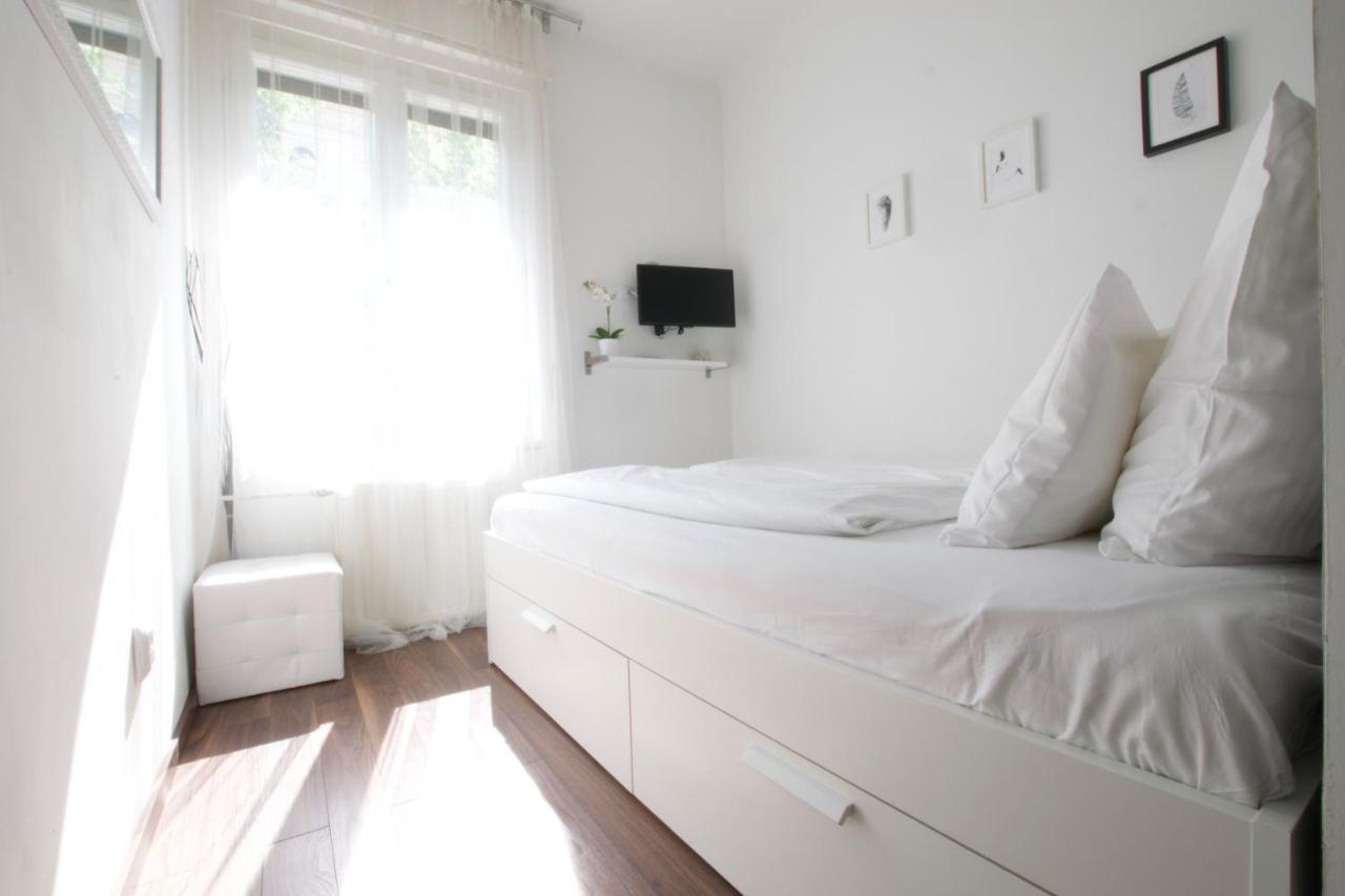 Standard Apartment By Hi5 - Nagymezo 11 Budapest Exterior photo